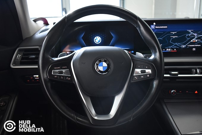 BMW 320d 48V xDrive Touring Business Advantage